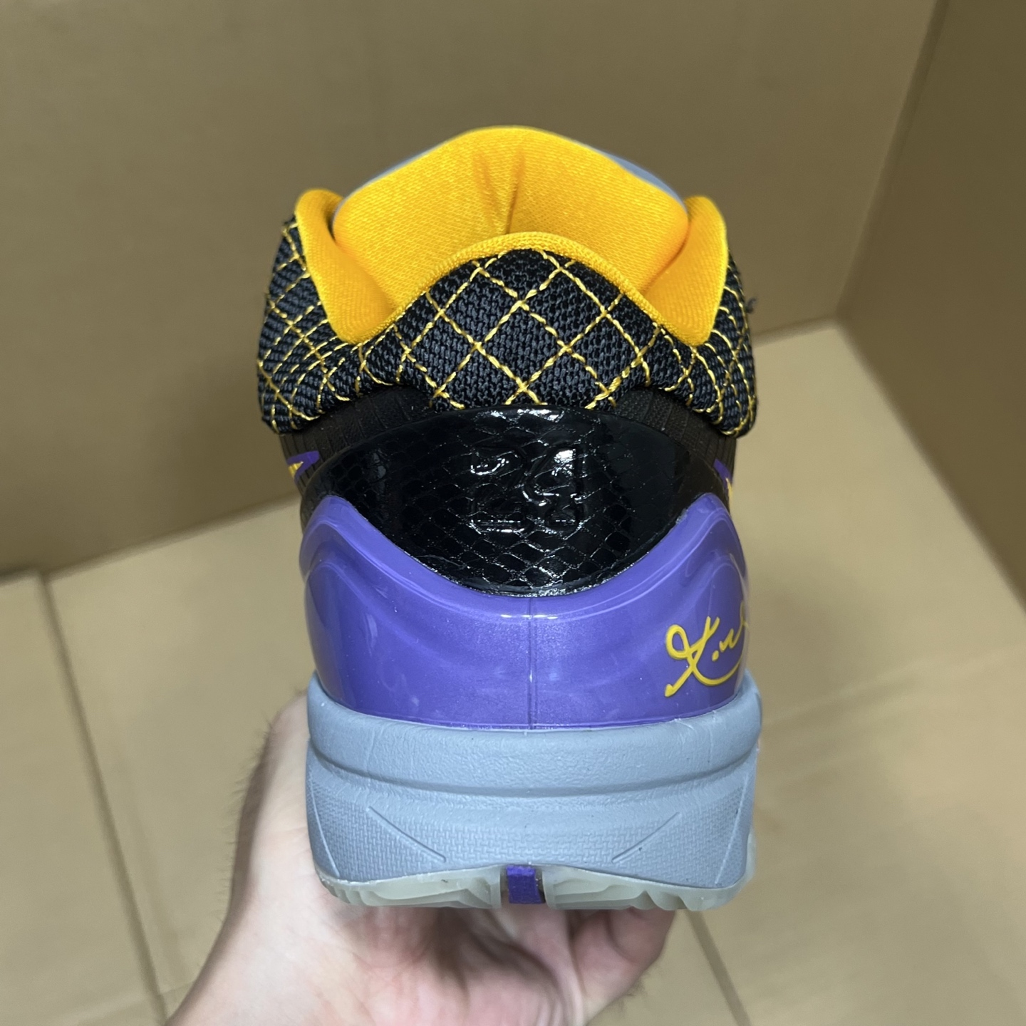 Nike Zoom Kobe 4 Protro « Carpe Diem » : Saisissez l'instant, immortalisé