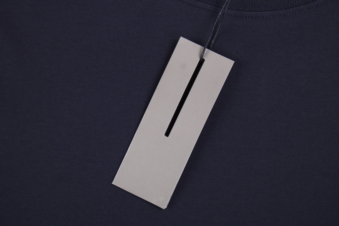 T-shirt Dior avec logo minimaliste