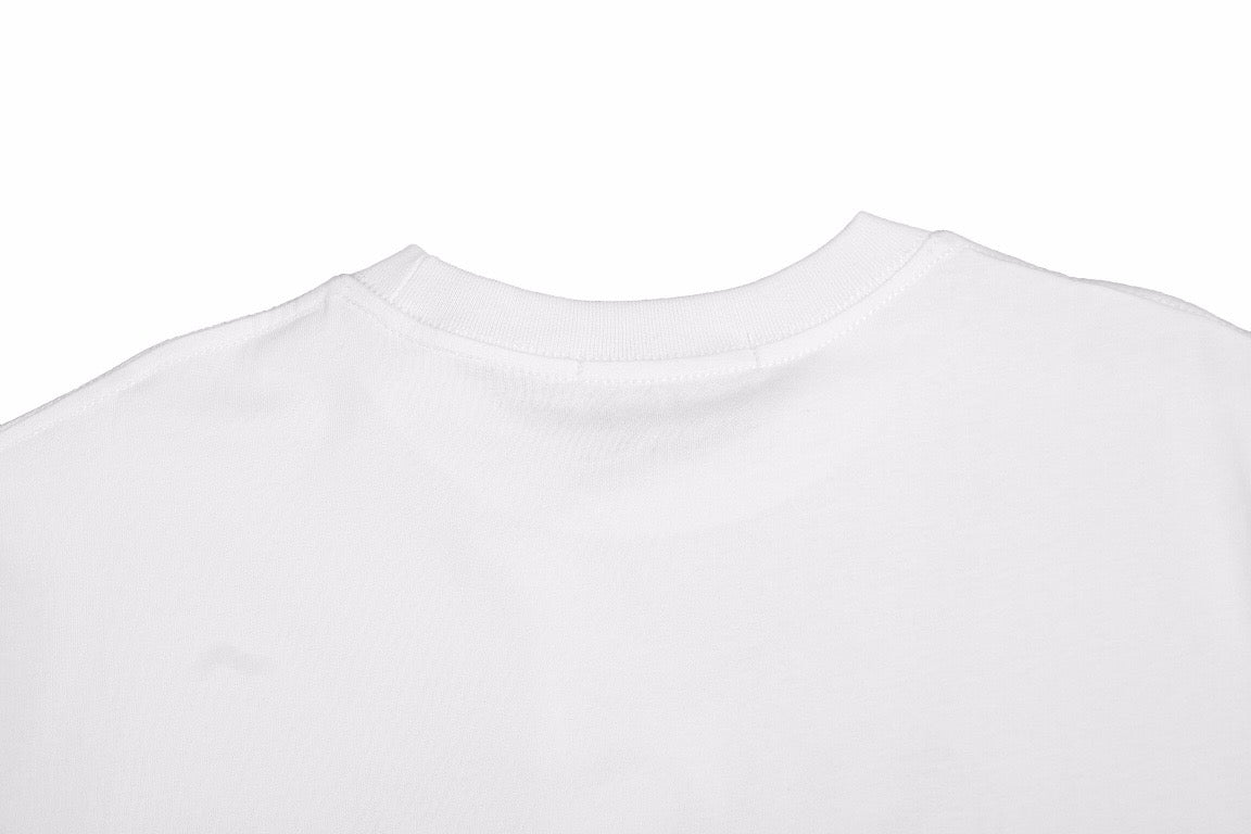 T-shirt Gucci avec villes brodées