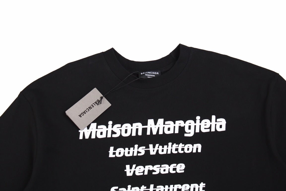 T-shirt noir Balenciaga avec noms de designers