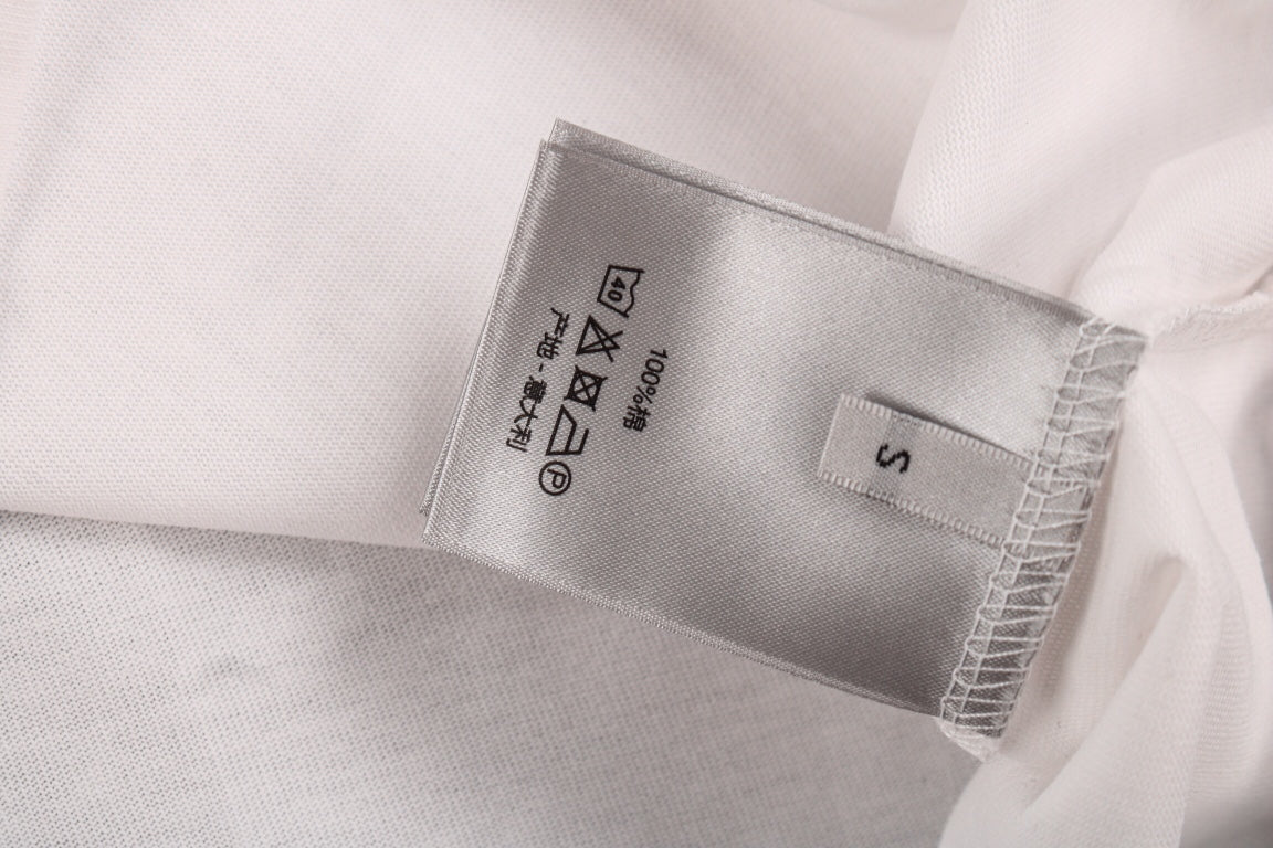 T-shirt Dior avec logo CD floral