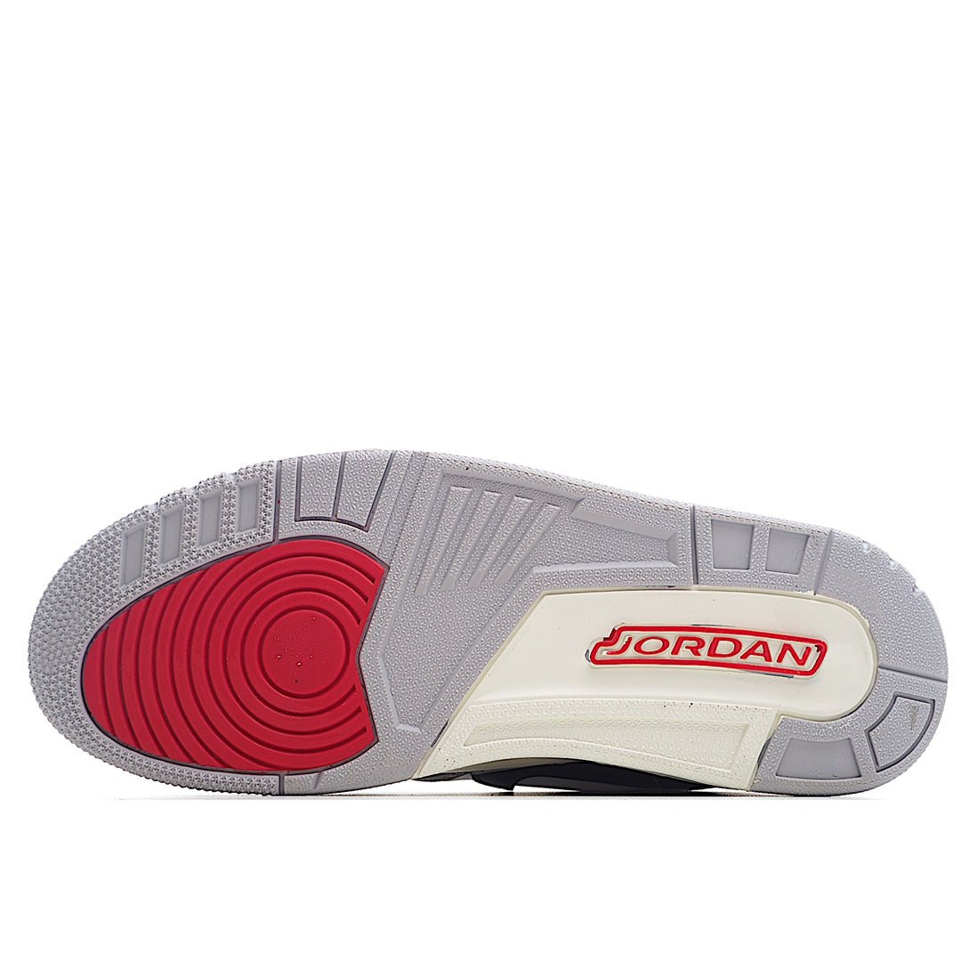 AIR JORDAN 11 « Blanc/Gris »