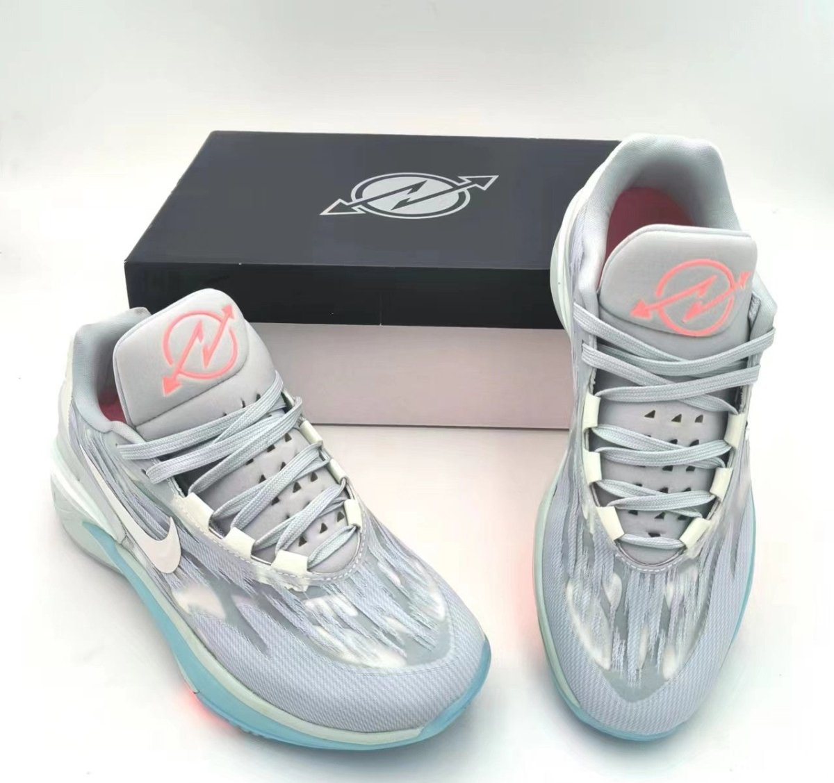 NIKE ZOOM GT CUT 2 x AVANT-GARDE