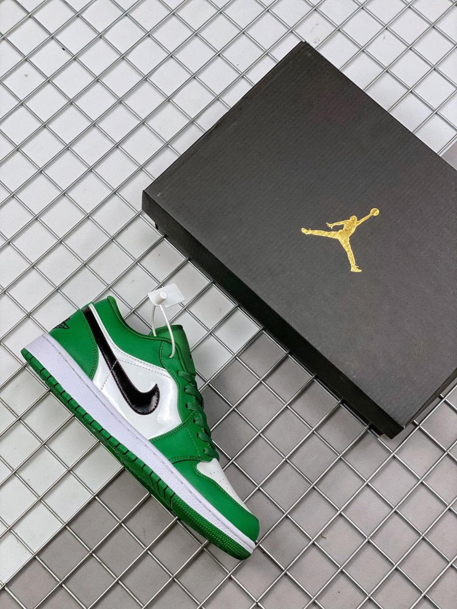 JORDAN 1 LOW x VERT PIN