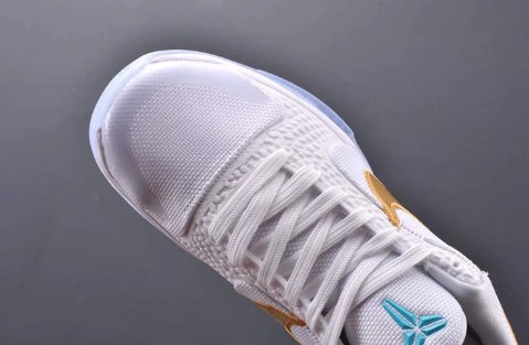 NIKE KOBE 5 x UNDEFEATED WHAT IF BLANC