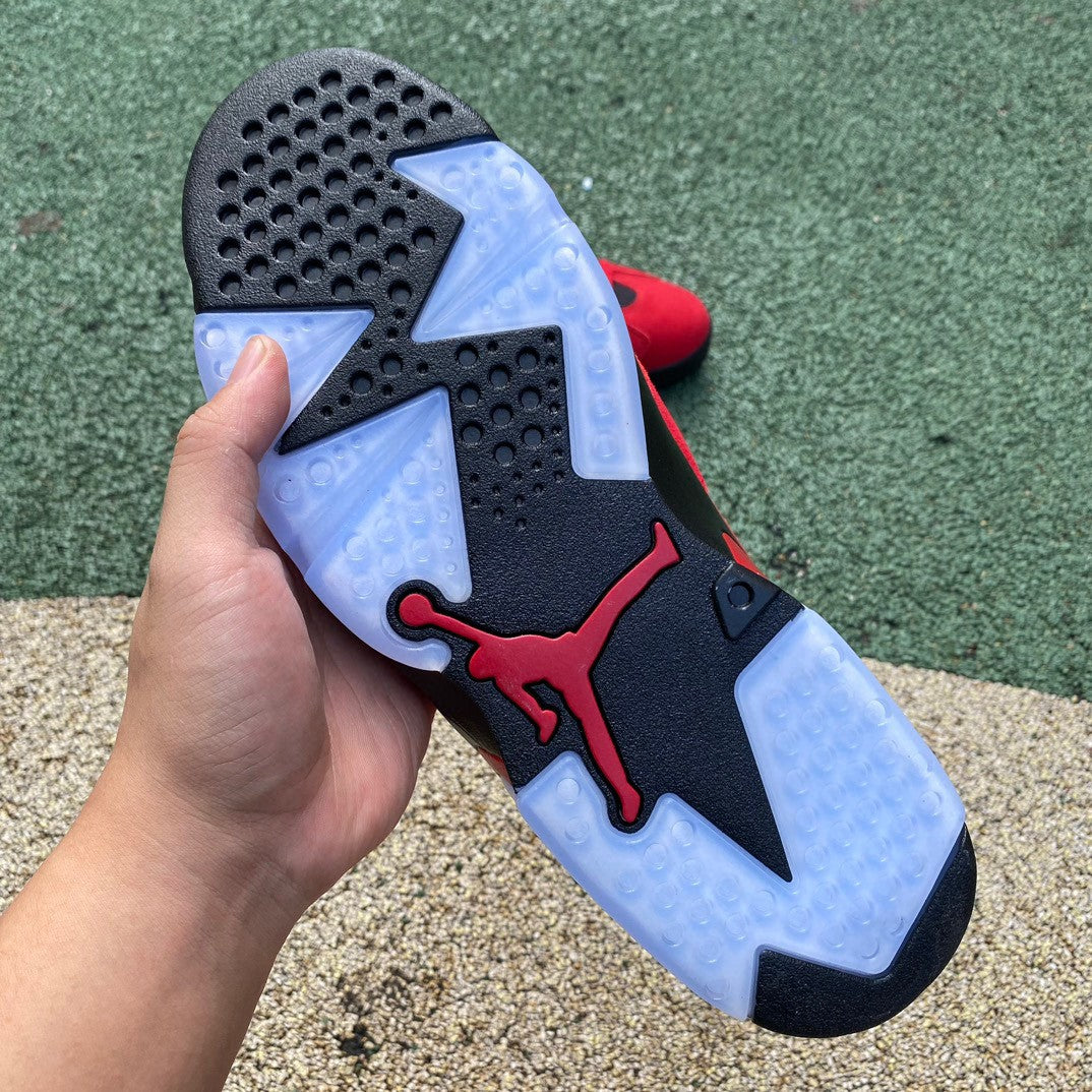 Jordan 6 « Toro Bravo »