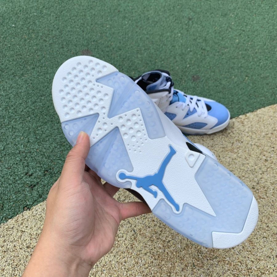 Jordan 6 « University Blue »
