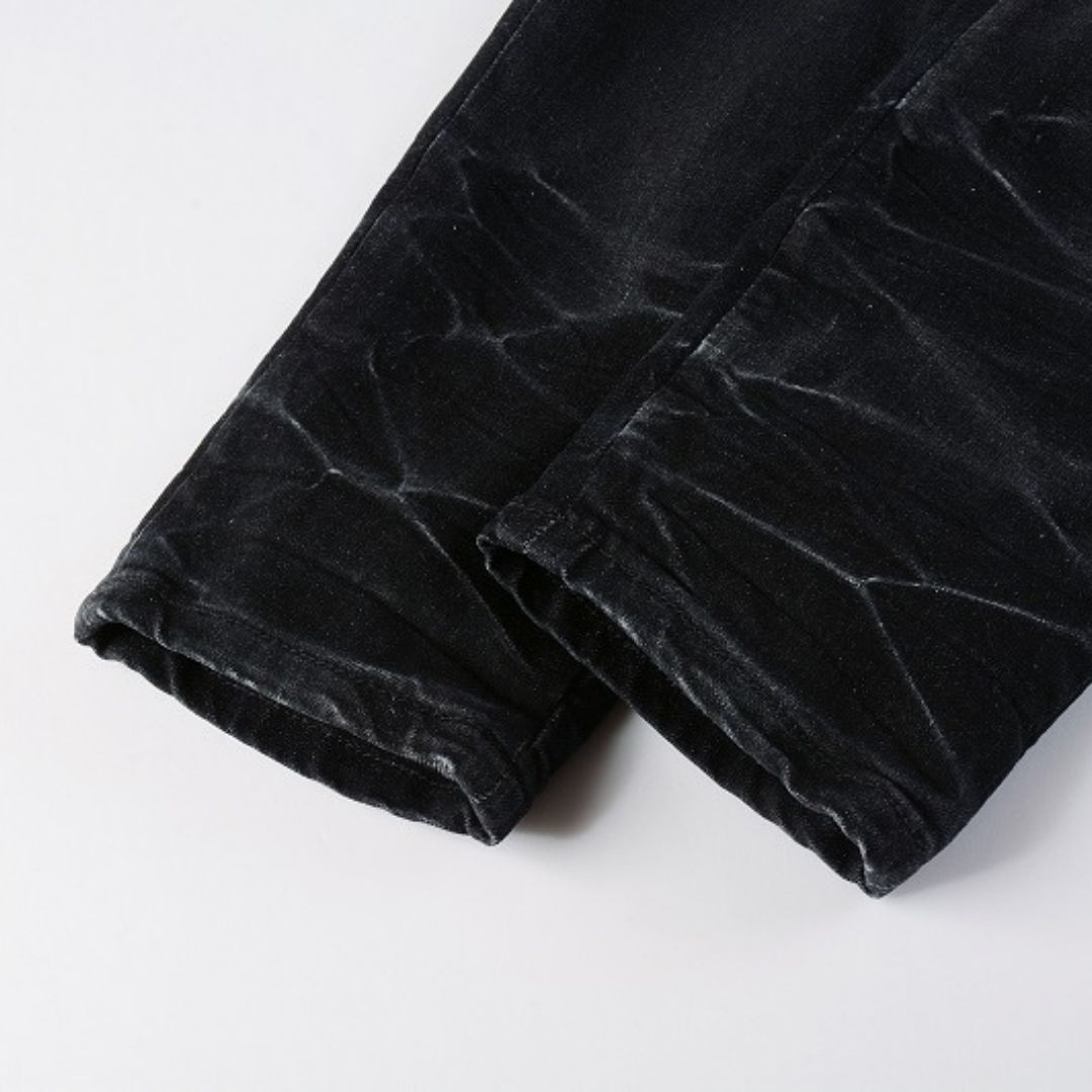 Jean noir délavé à logo Amr