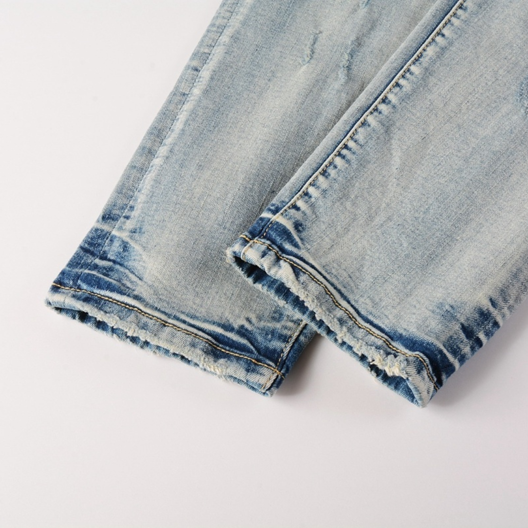 Jean bleu dégradé violet