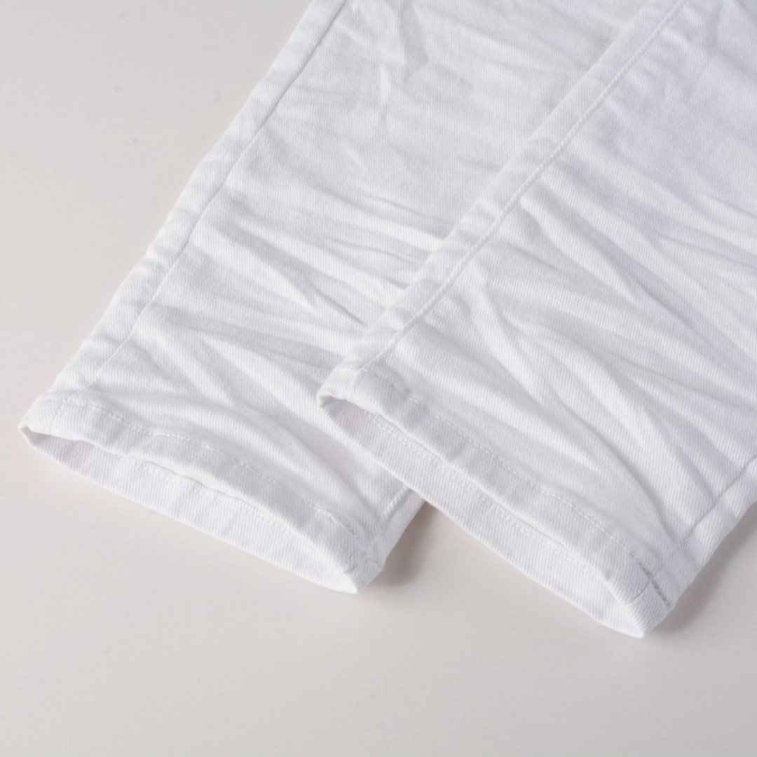 Jeans violets et blancs