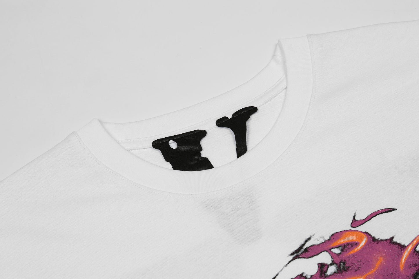 T-shirt Vlone Limitless