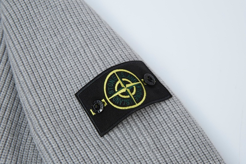 Pull à fermeture éclair intégrale Stone