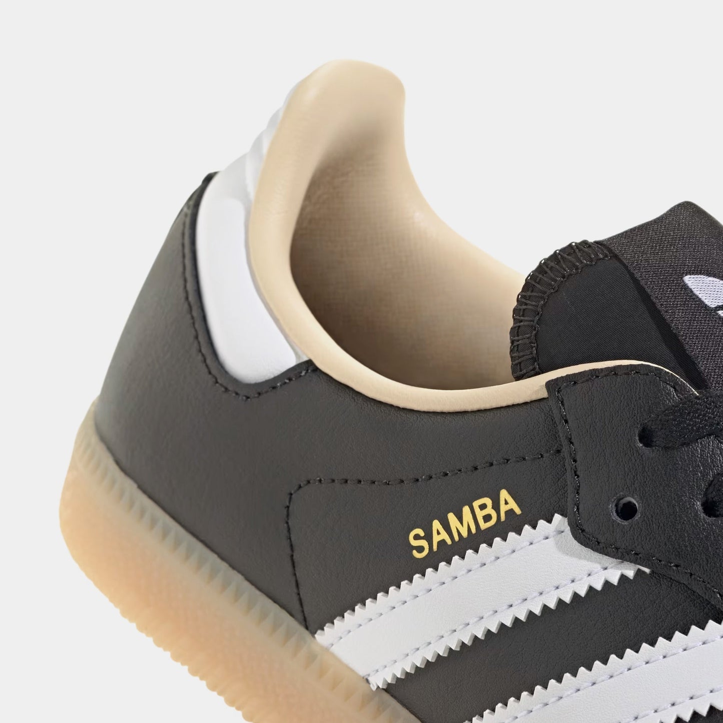 Samba OG Grade School Lifestyle Shoes (White/Black/Beige)