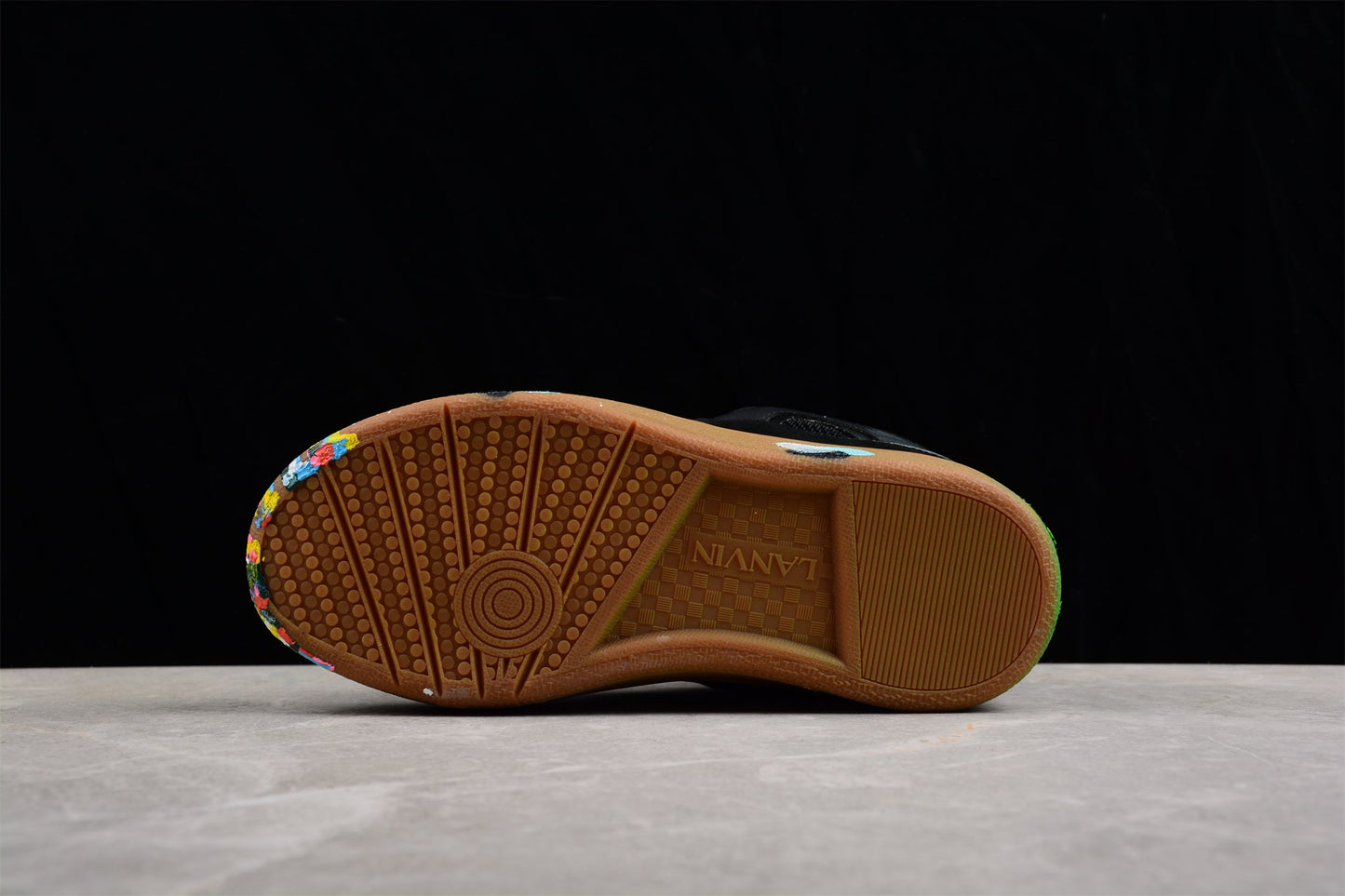 Baskets basses noires multicolores