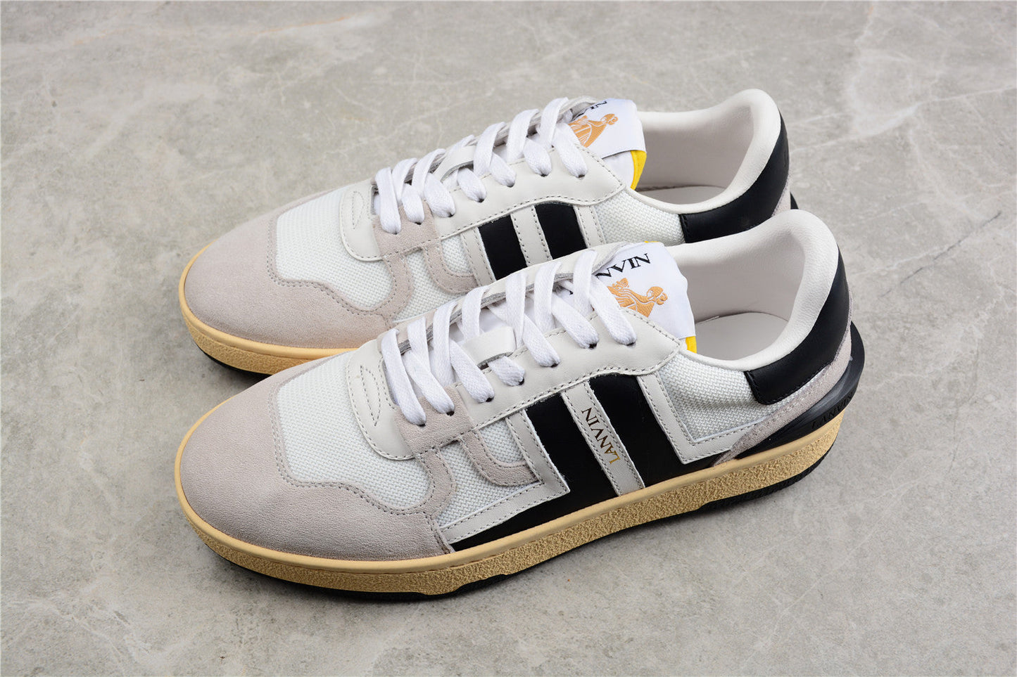 Baskets Lanvin en maille et daim