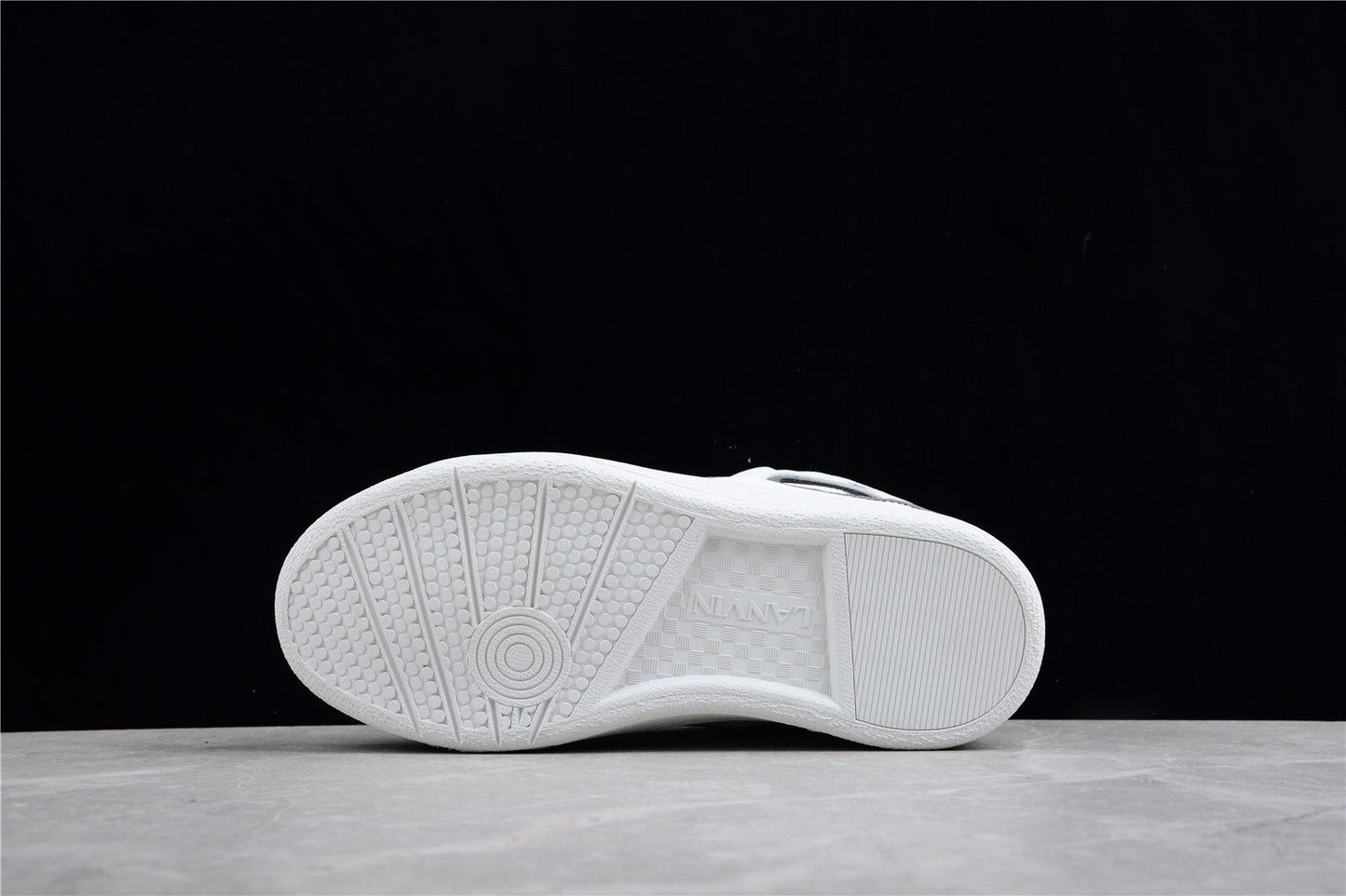 Baskets Lanvin blanches et grises