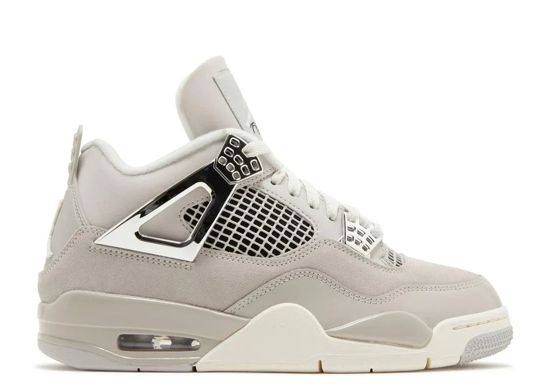 Jordan 4 Retro « Frozen Moments »
