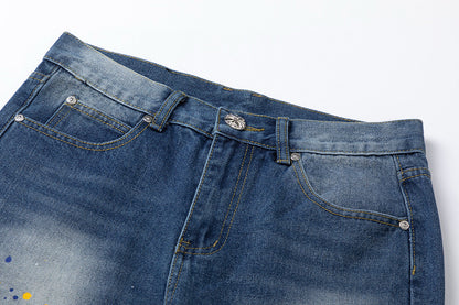 JEANS EN DENIM À CŒURS CHROMÉS ET CROIX VERTES