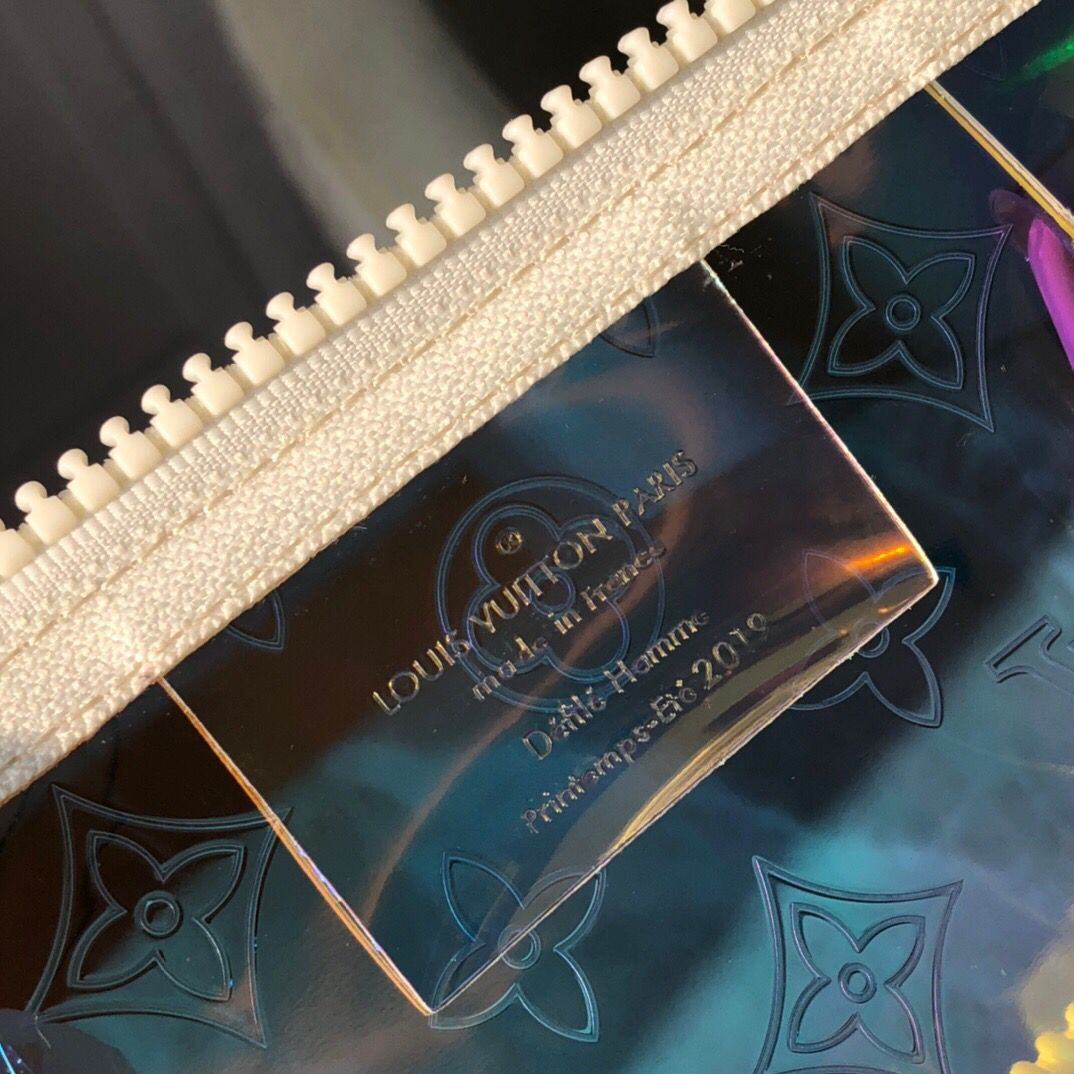 SAC DE VOYAGE LOUIS VUITTON MONOGRAM 50 PRISM HOLOGRAPHIQUE