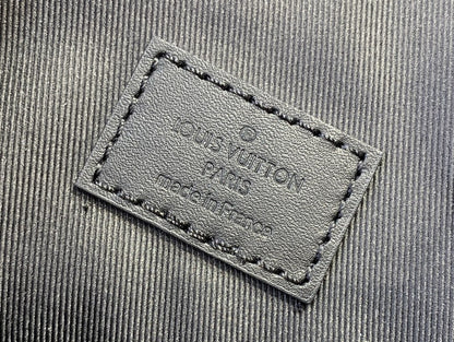 LOUIS VUITTON MONOGRAMME ECLIPSE REVERSE PM GRIS