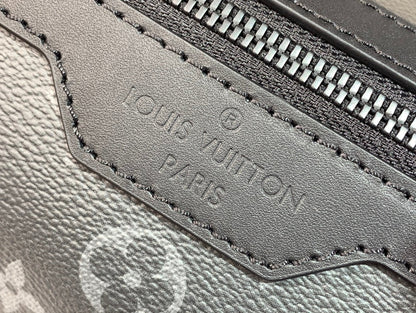 LOUIS VUITTON MONOGRAMME ECLIPSE REVERSE PM GRIS