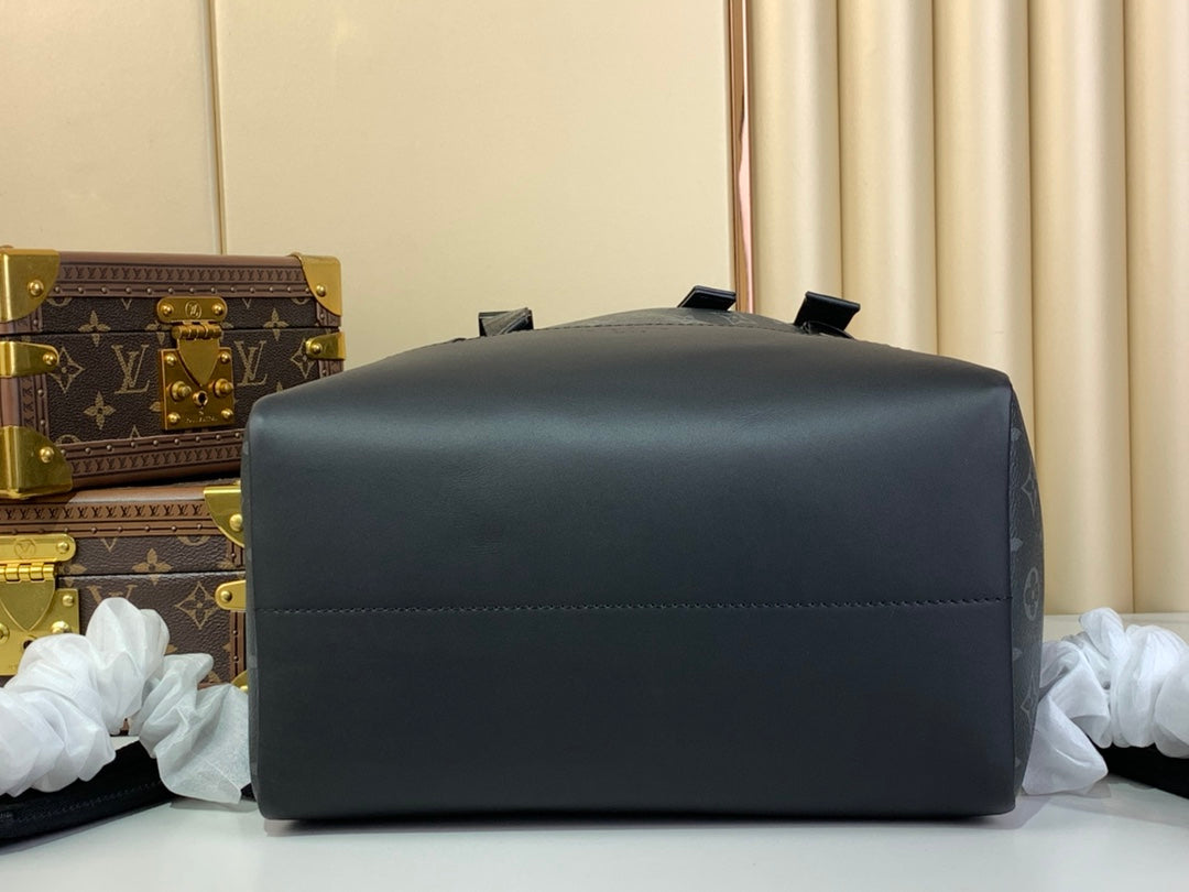 LOUIS VUITTON MONOGRAMME ECLIPSE REVERSE PM GRIS