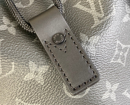 LOUIS VUITTON MONOGRAMME ECLIPSE REVERSE PM GRIS