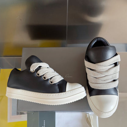 Baskets basses Rick Owens noires et blanches