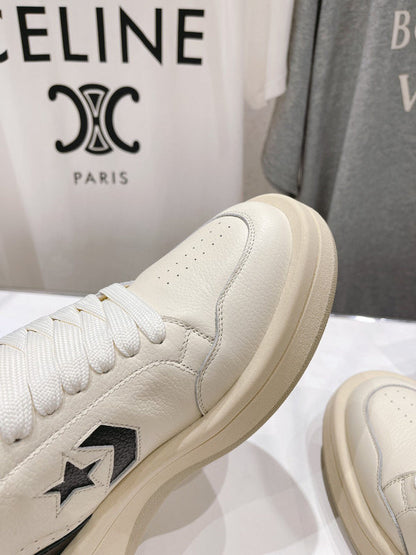 Baskets montantes Rick Owens crème et noires