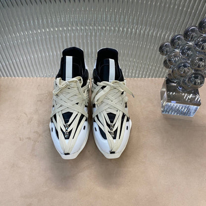 Baskets innovantes à lacets enroulés