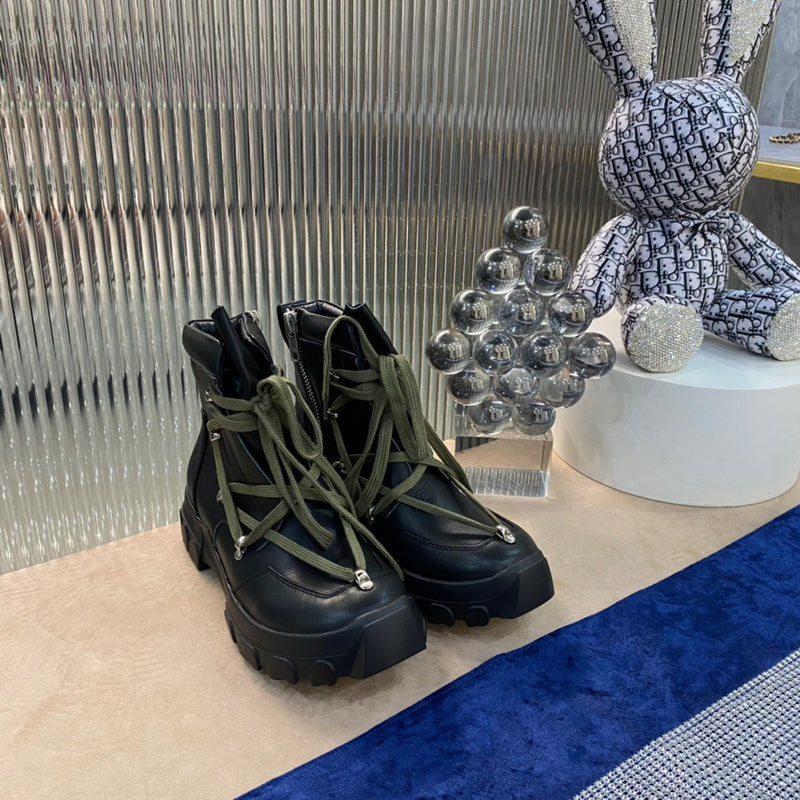 Bottes de combat Rick Owens - Cuir noir avec lacets olive