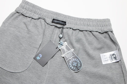 Short gris avec logo de fer à cheval et cœurs chromés 