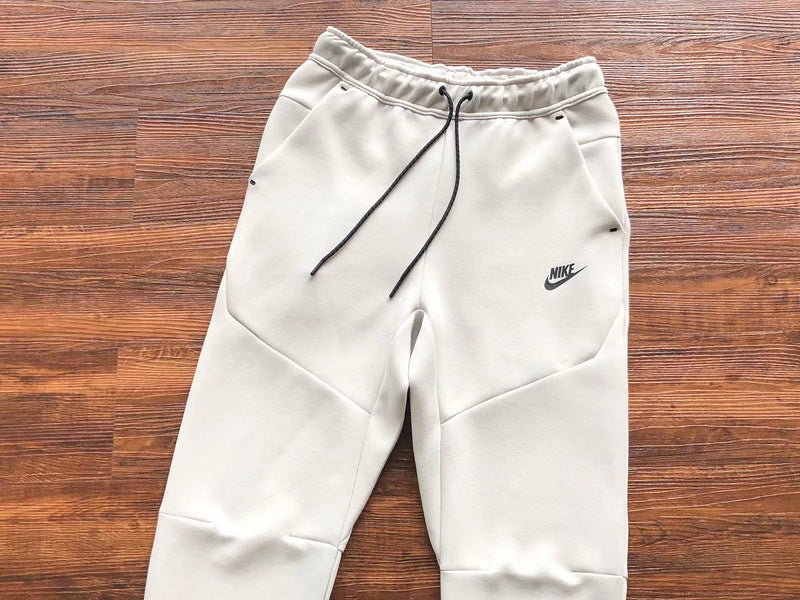 Pantalon en polaire technique Nike x Blanc crème