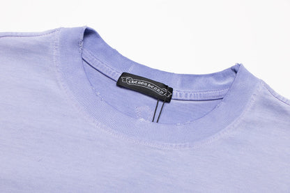 T-shirt à écusson croisé en forme de cœur chromé, bleu clair délavé