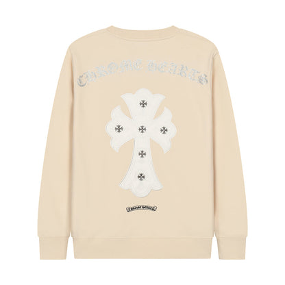 SWEAT-SHIRT BEIGE À ÉCUSSON CŒURS CHROMÉS ET CROIX BLANCHES