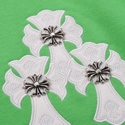 SWEAT-SHIRT VERT À CŒURS CHROMÉS ET CROIX BLANCHES