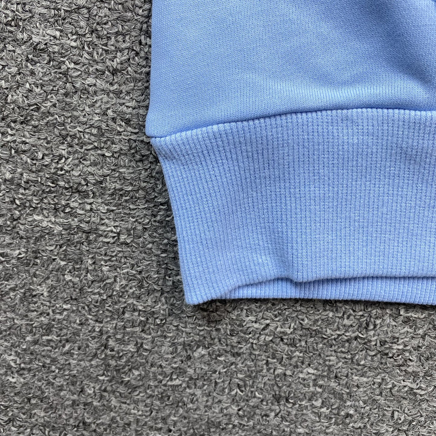 Sweat à capuche en coton avec couronne de larmes en denim, bleu clair