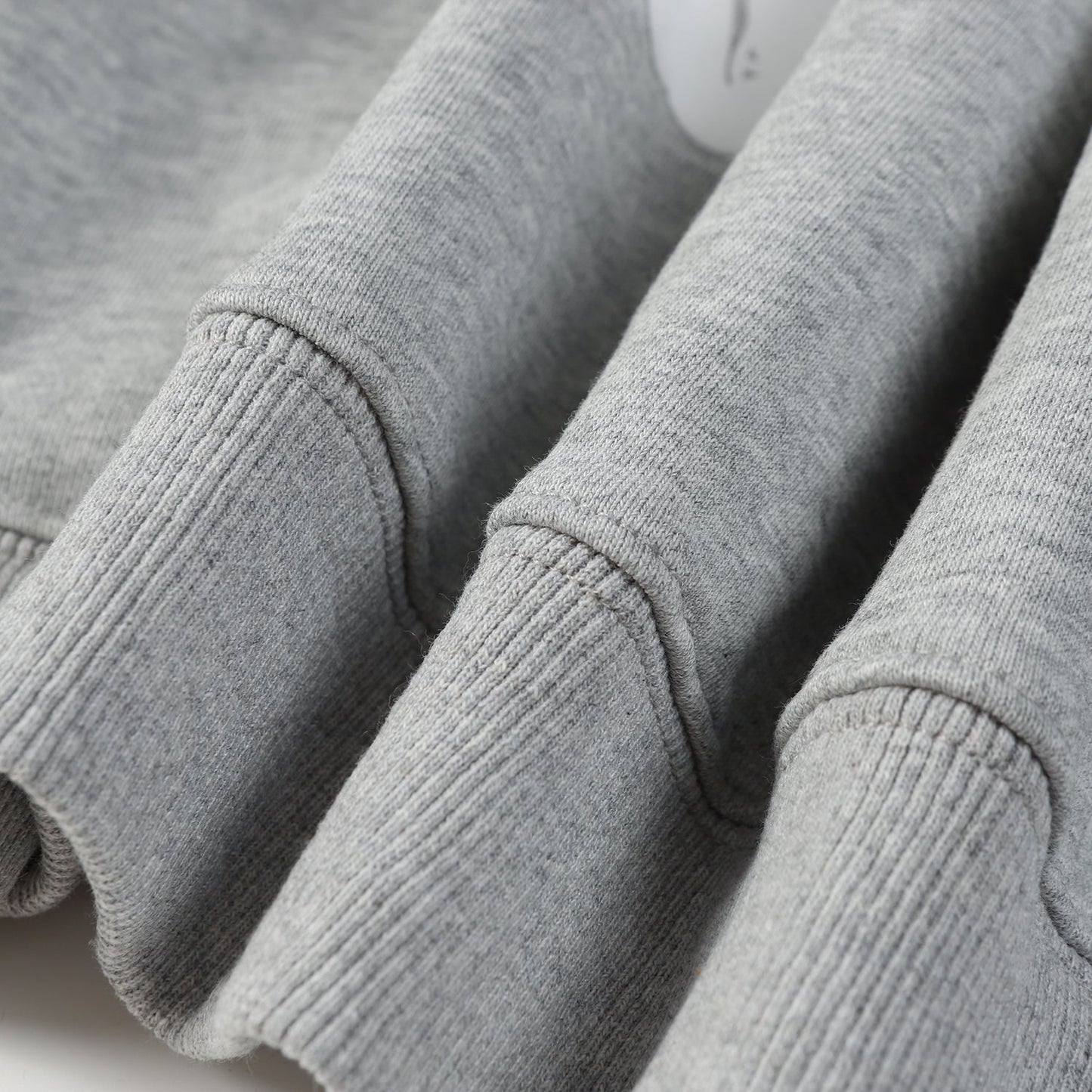 SWEAT À CAPUCHE GRIS EN COTON ET LÉGÈRES DE DENIM