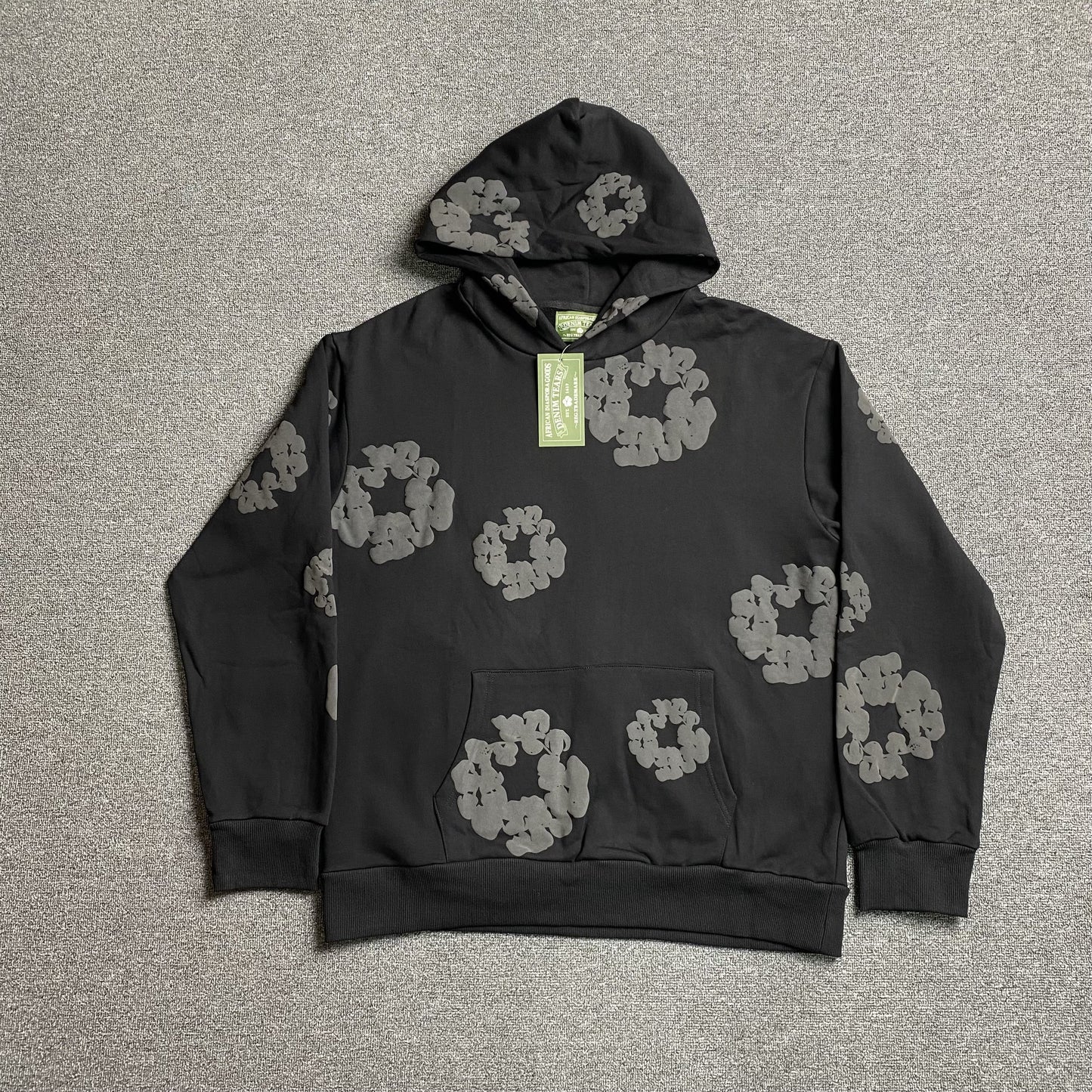 Sweat à capuche en coton avec couronne de denim déchirée, monochrome noir