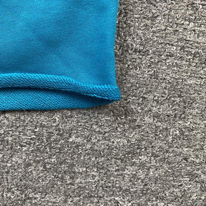 Short en coton déchiré à motifs de denim et couronne céruléen