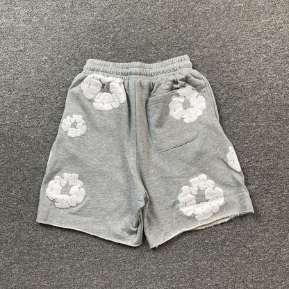 Short en coton gris déchiré à motif couronne