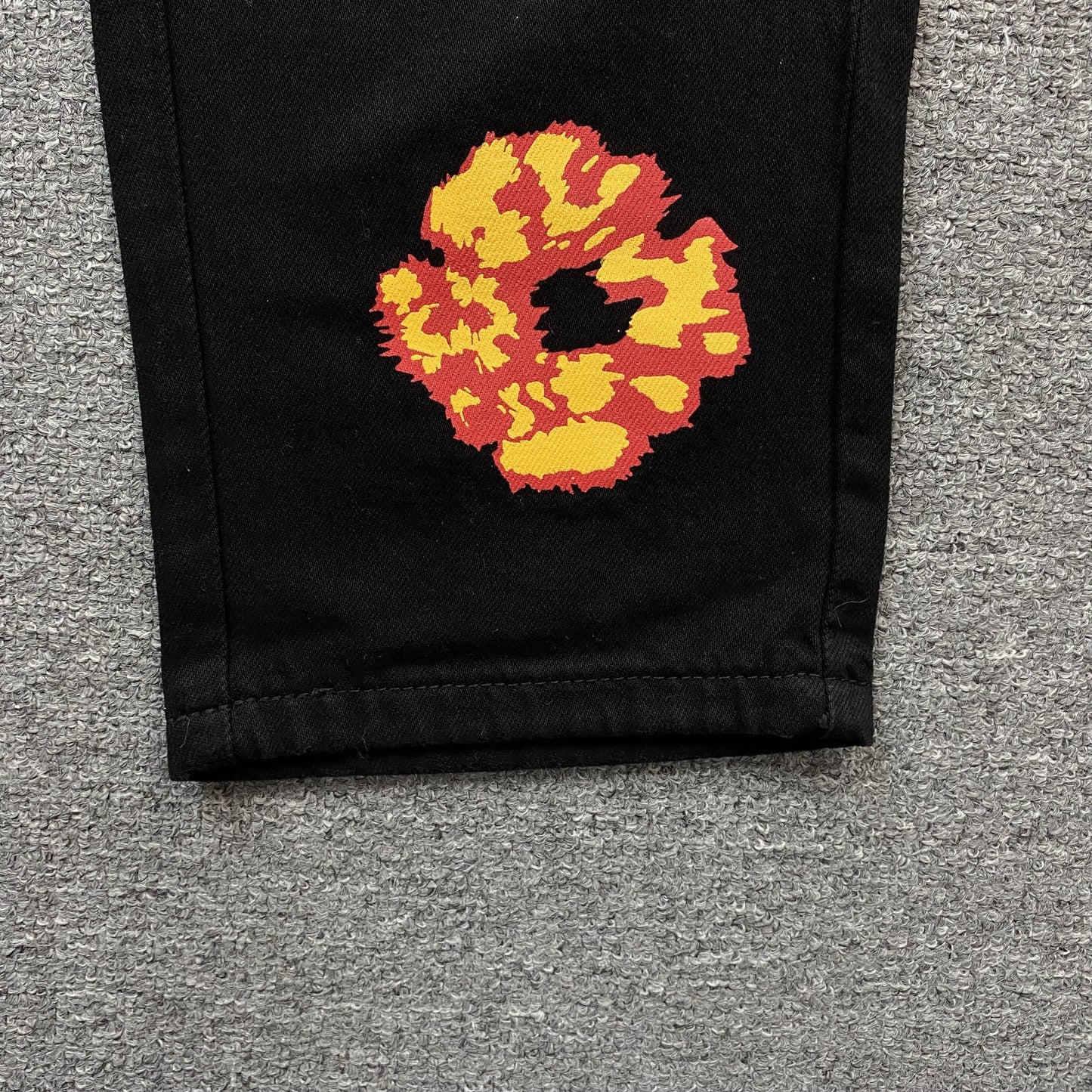 DENIM TEARS x OFFSET JEANS NOIR