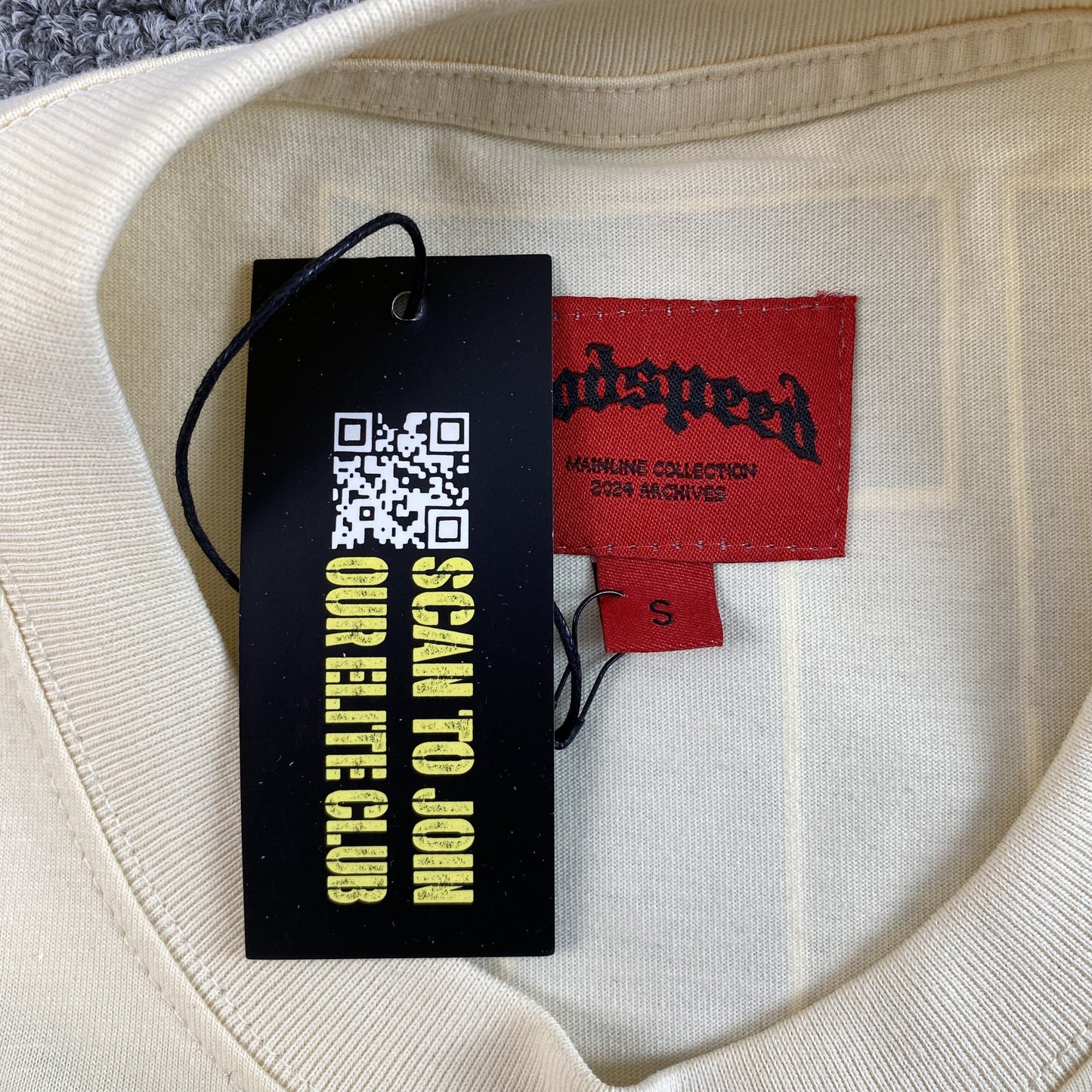 T-shirt Godspeed Strike Bone