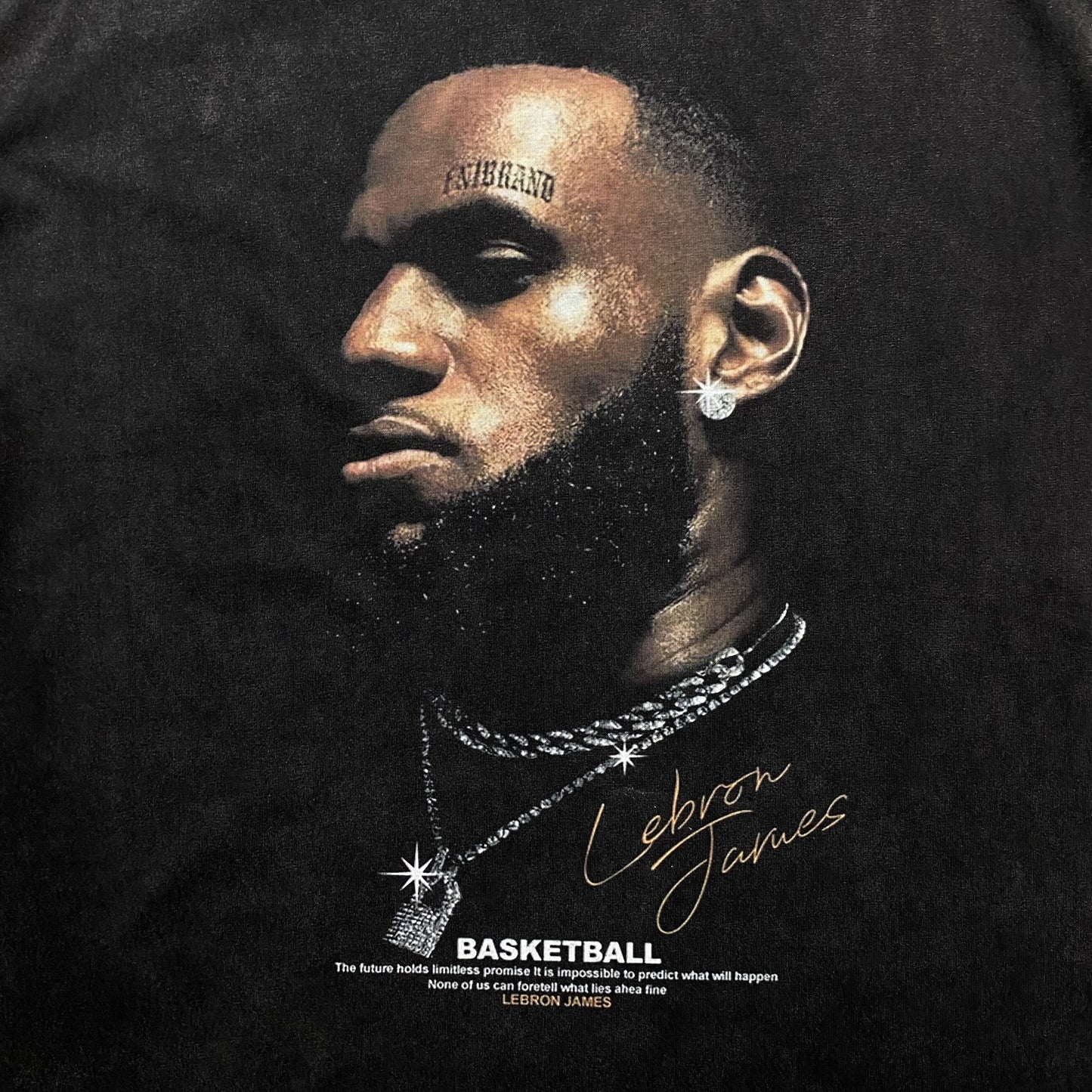 T-shirt graphique vintage LeBron James gris foncé