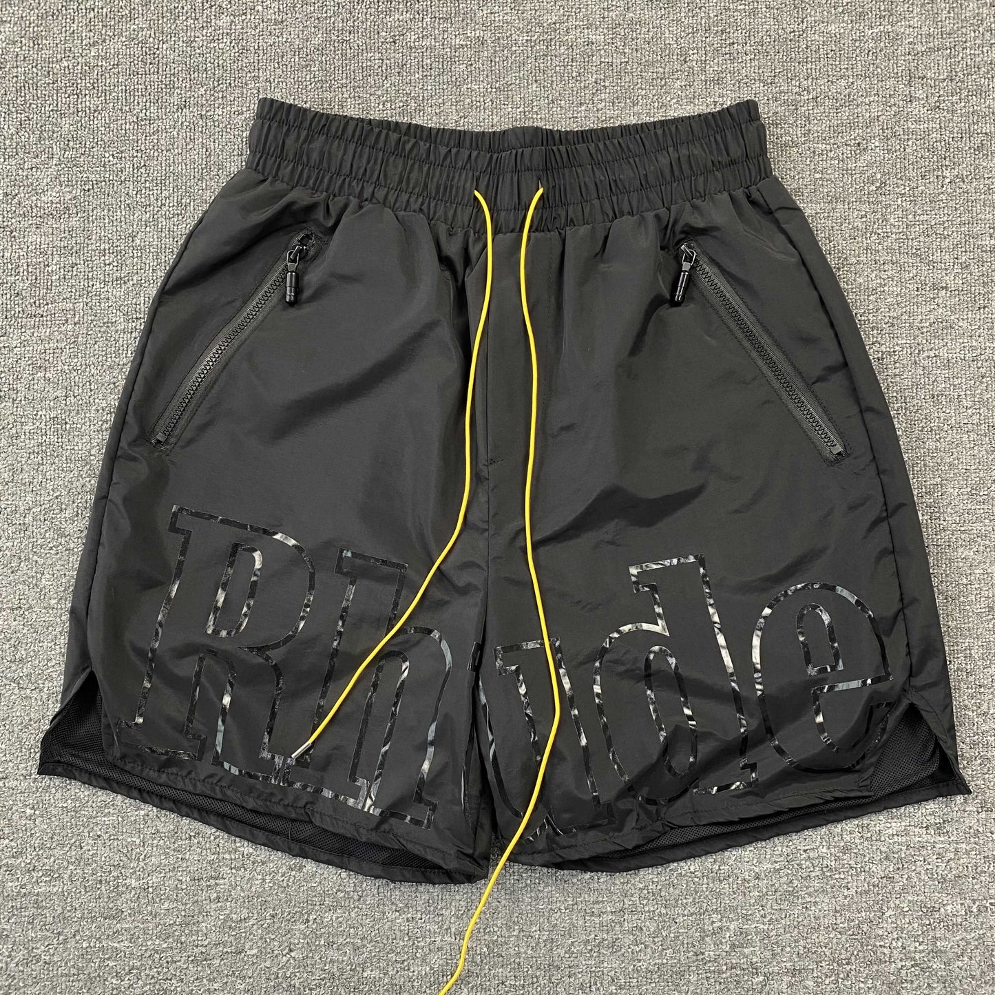 SHORT RHUDE AVEC LOGO RH NOIR SUR NOIR