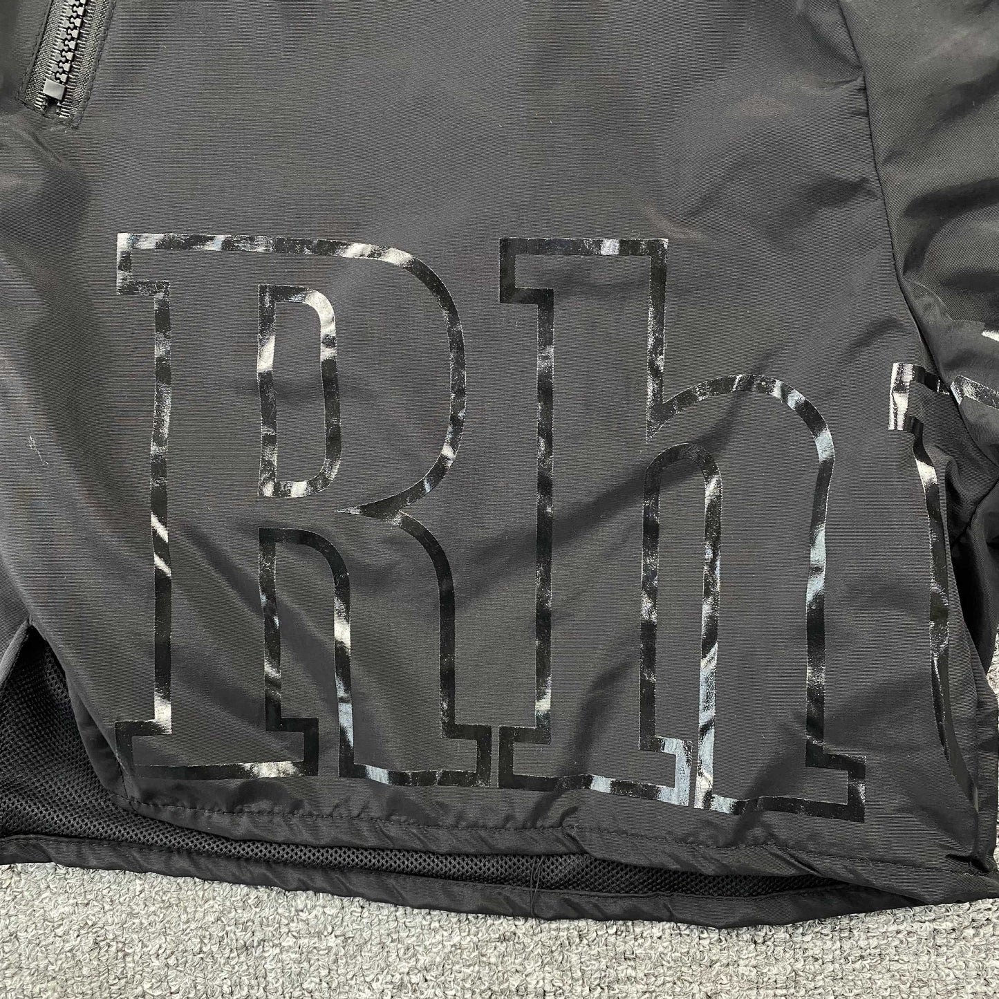 SHORT RHUDE AVEC LOGO RH NOIR SUR NOIR