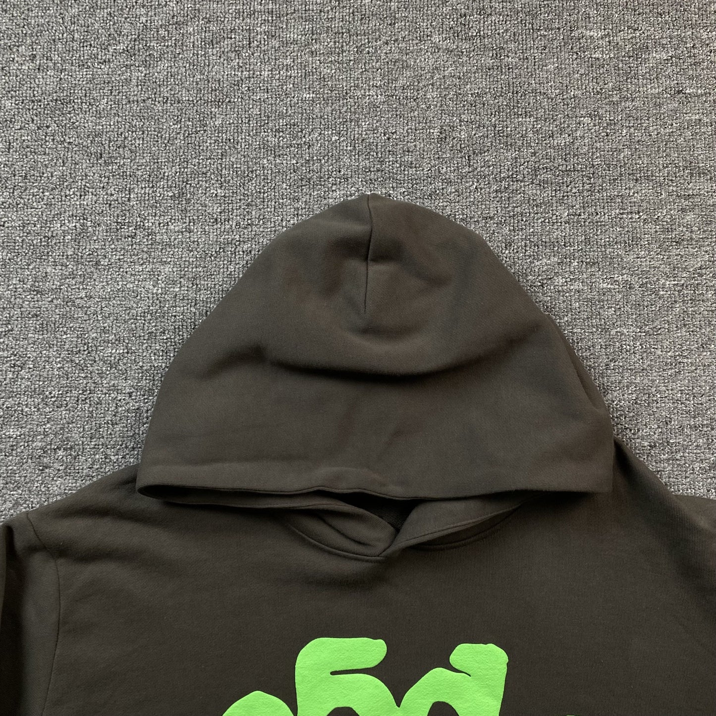 SWEAT À CAPUCHE SP5DER BELUGA GRIS ARDOISE/VERT