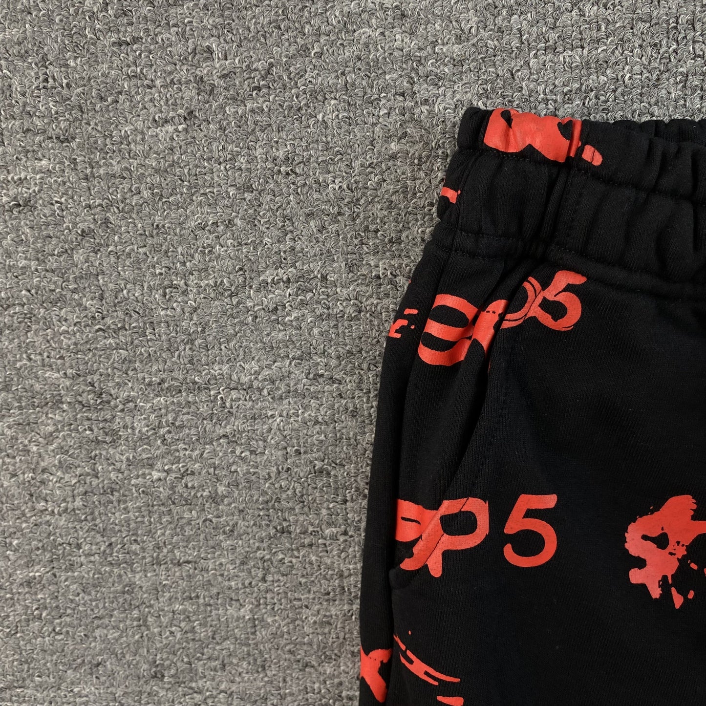Pantalon de survêtement noir SP5DER SEX AOP