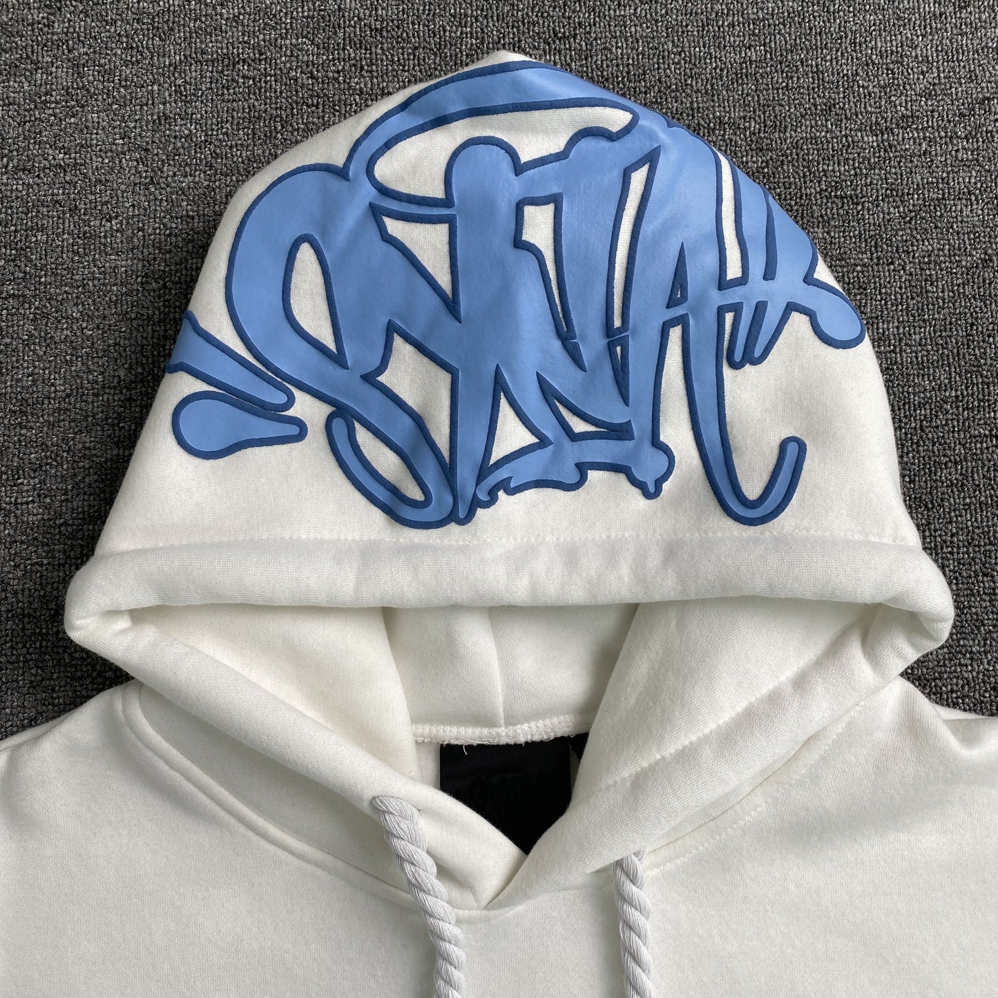 SWEAT À CAPUCHE BLANC SYNA WORLD HOOD LOGO