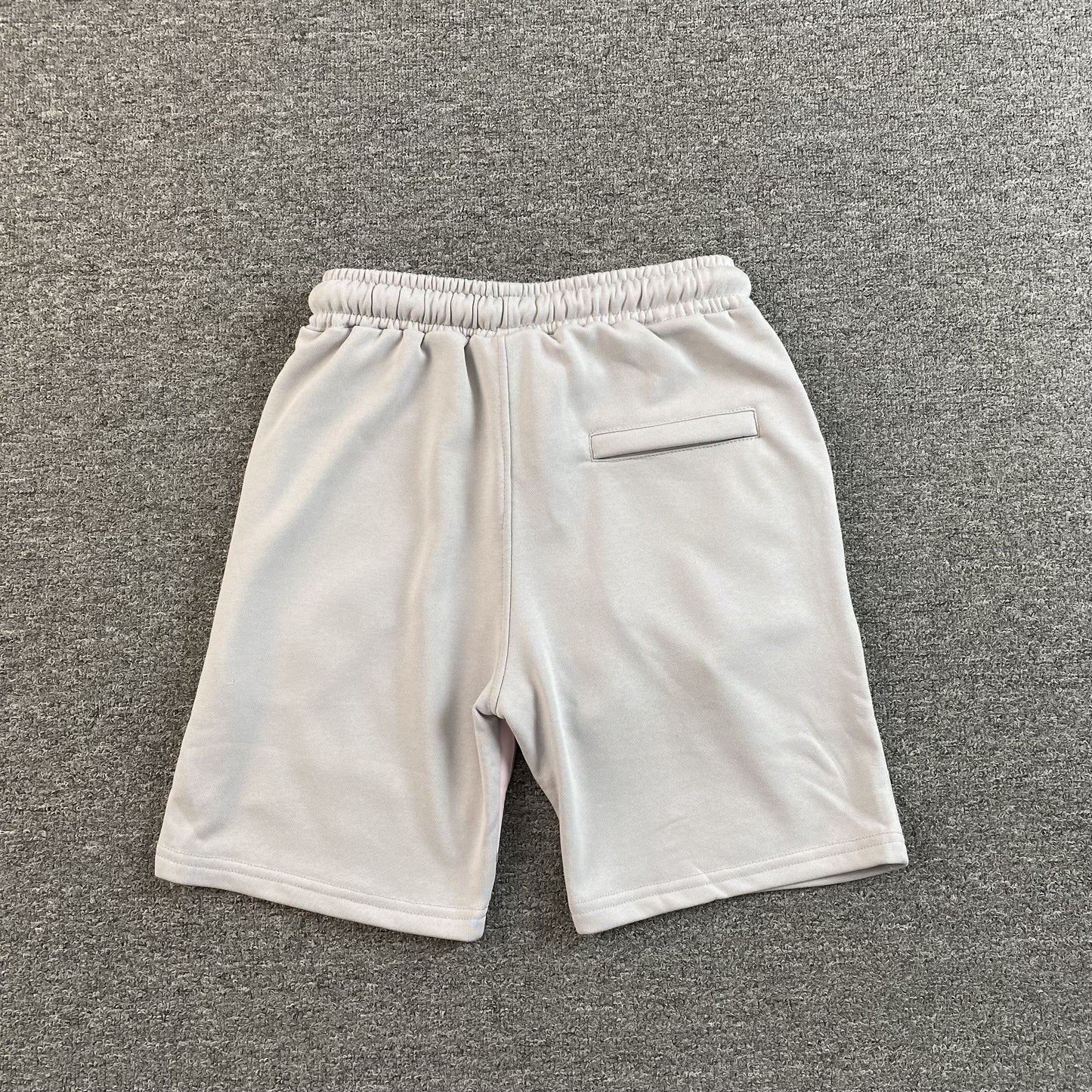 SYNA WORLD SHORTS GRIS ROSE